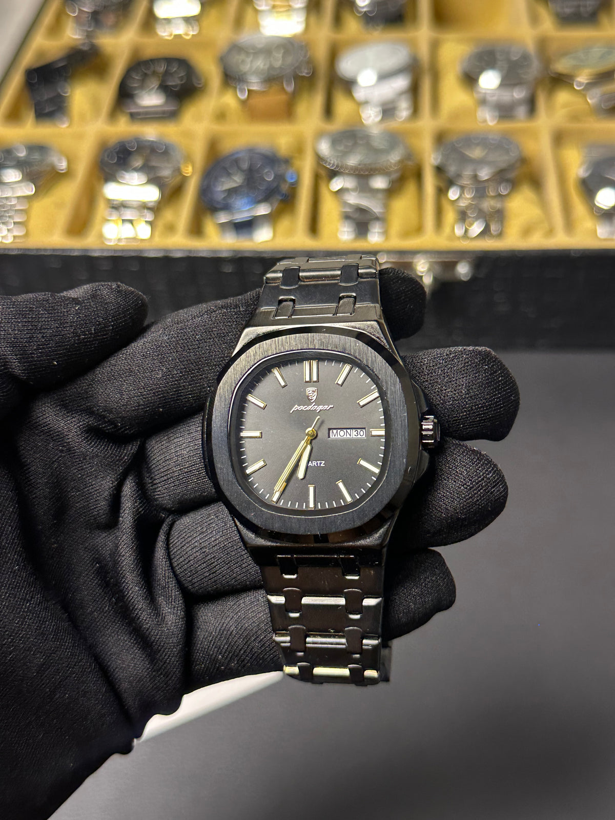 Mr. Miranda Quantum Black®